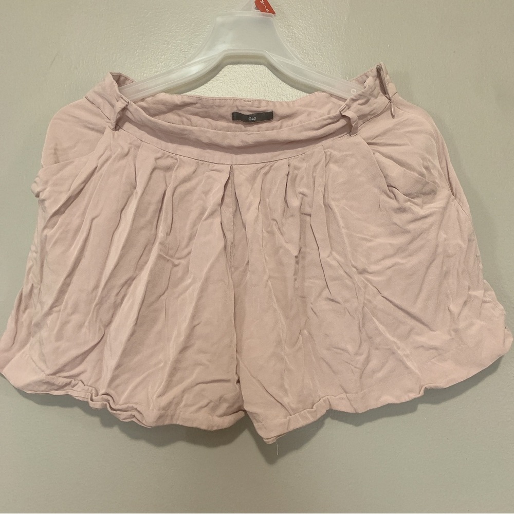 Gap Bermudas, size 2